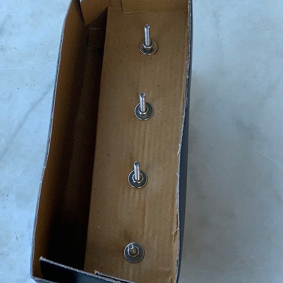 INSTANT FURNITURE UPDATE KNOBS PULLS NAVY WHITE GOLD SET OF 4 PORCELAIN NEW - Picture 8 of 8